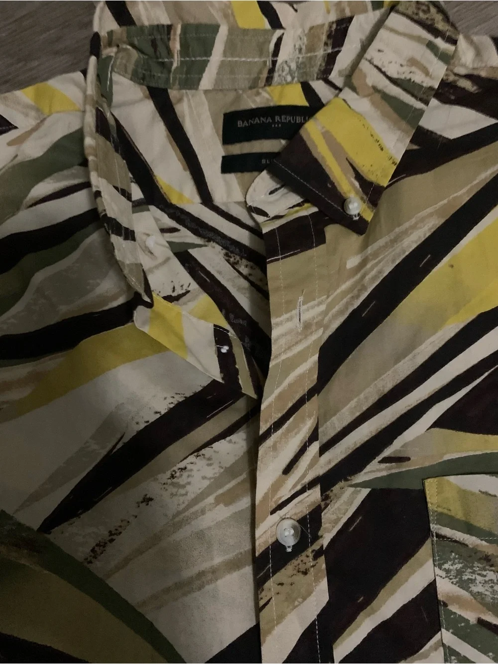Men's Banana Republic shortSleeve Button-Up Shirt in Yellow and Green Print XXL